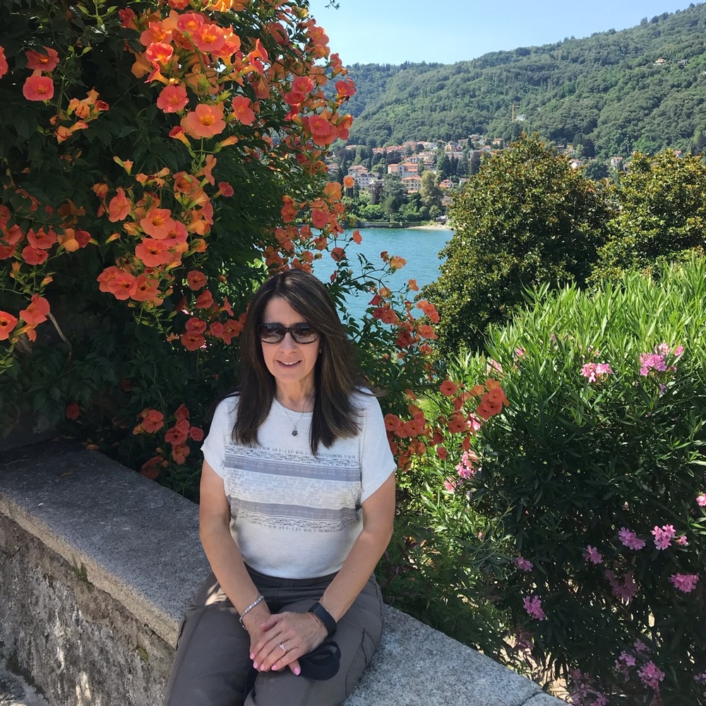 Meet your Posher, Lisa